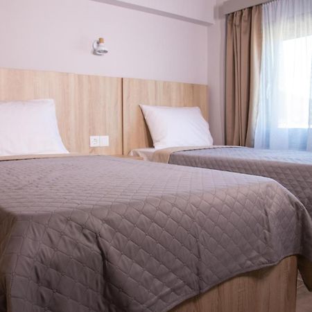 Callista Luxury Apartments 斯塔夫罗斯 外观 照片